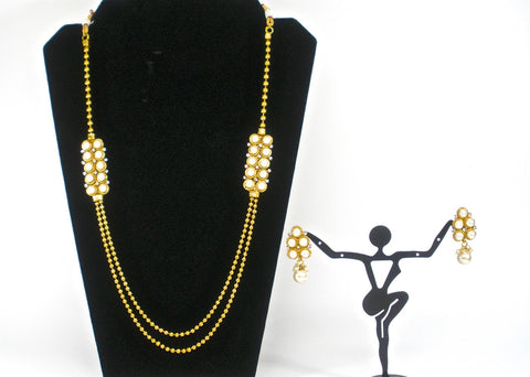 haram with symmetric pearl pendants