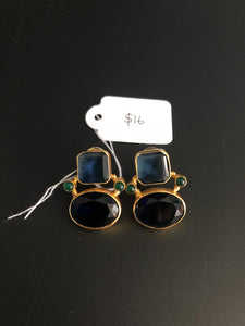 Trendy stone earrings